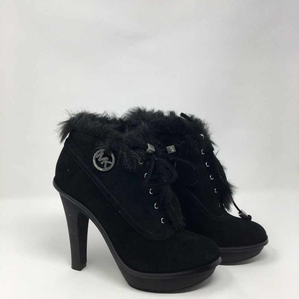 Michael Kors/ New, Carlie Lace Up Black, Size: 5.5 - Picture 2 of 6